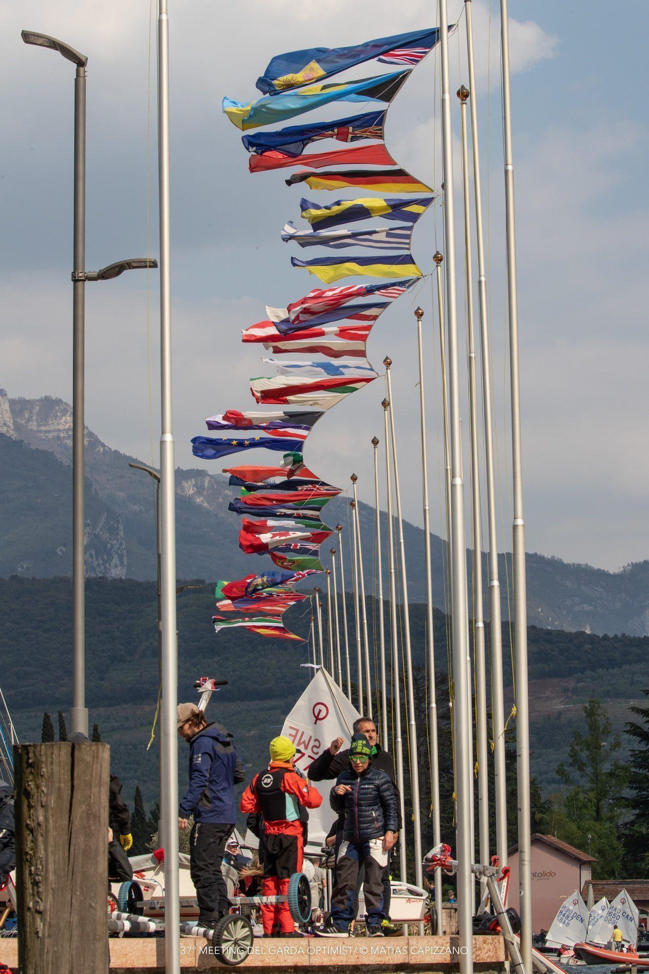 37° MEETING DEL GARDA OPTIMIST© Matias Capizzano