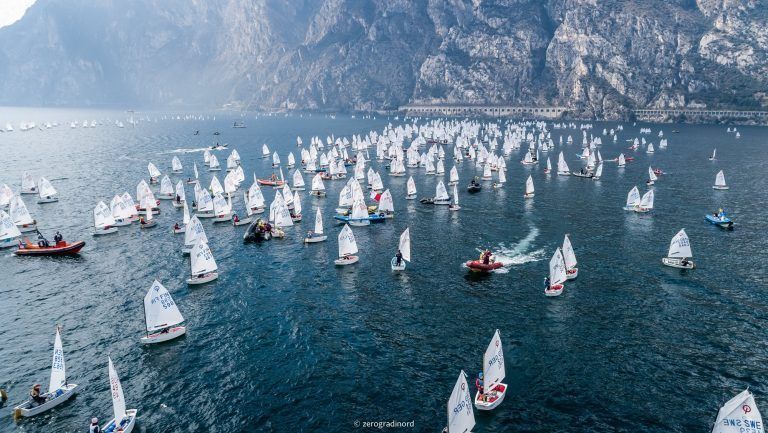 LA FRAGLIA VELA RIVA TIENE ACCESI I RIFLETTORI SULLA 38° EDIZIONE DEL MEETING DEL GARDA OPTIMSIT