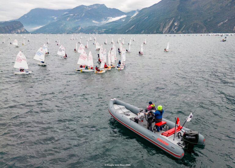 Fraglia Vela Riva is powered by Suzuki