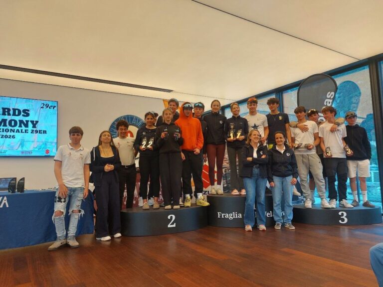 Emilia Salvatore e Pietro Rizzi (SCG Salò) vincono la 2° Regata Nazionale 29er organizzata da Fraglia Vela Riva